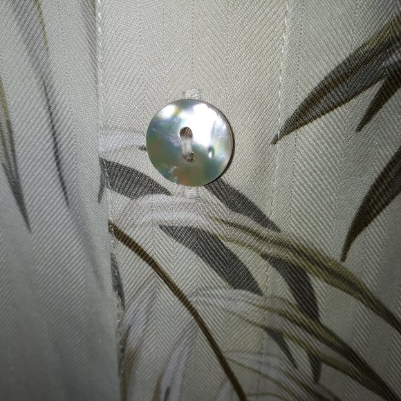 Silk Tropical Short sleeved Men's Shirt XL - Picture 3 of 5